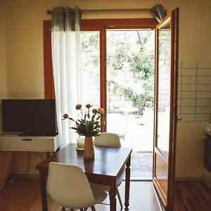 neydens-37.hotels-rhonealpes.com/