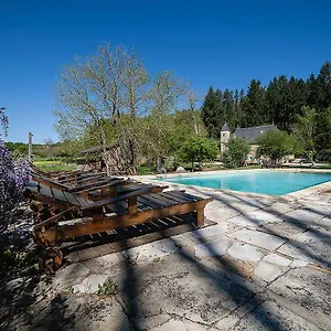  Bed & Breakfast Le Moulin De Planiol